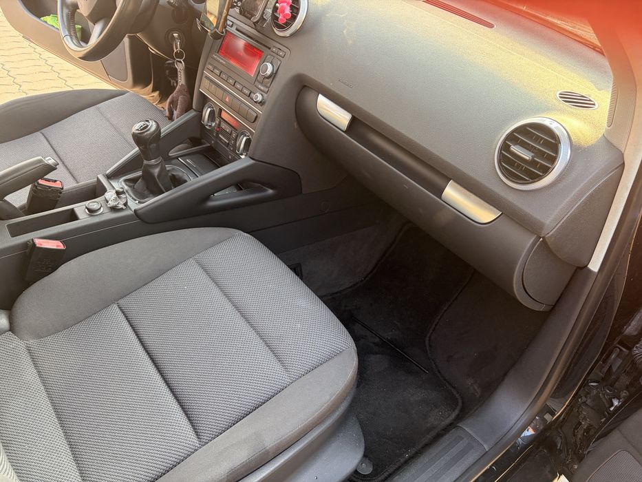 Vand AUDI A3 8P 2012
