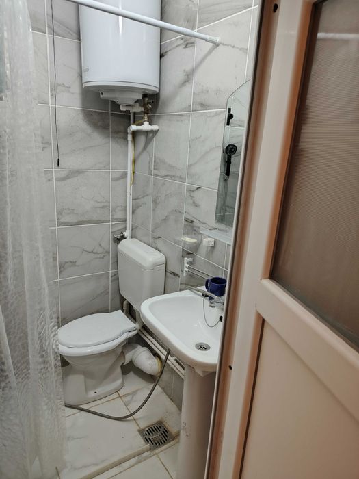 Garsoniera cu dormitor separat zona Obor