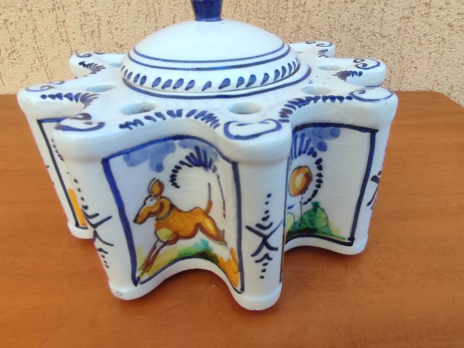 Suport andaluz călimară