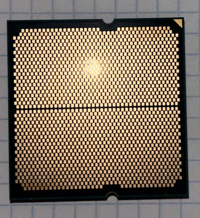 Процессор AMD Ryzen 7 7700