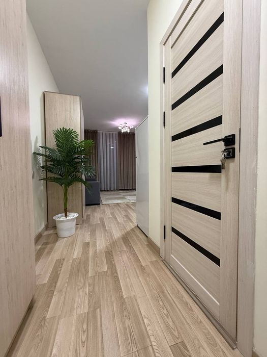 Сдается в аренду 1 комнатная 28кв. ул. Махтумкули жк besh chinor