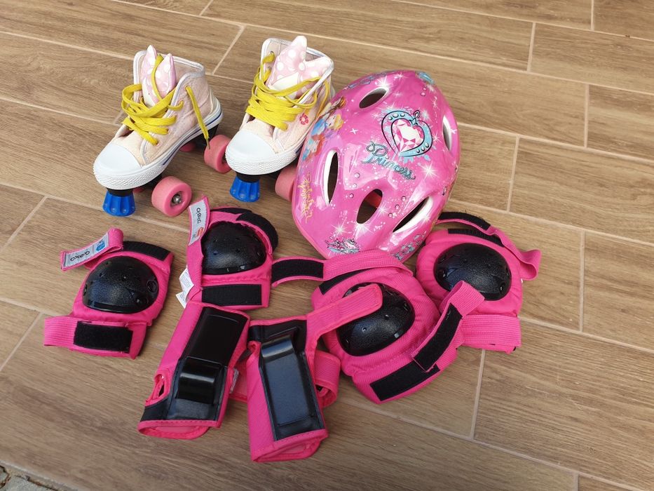 Set Patine cu rotile Minnie