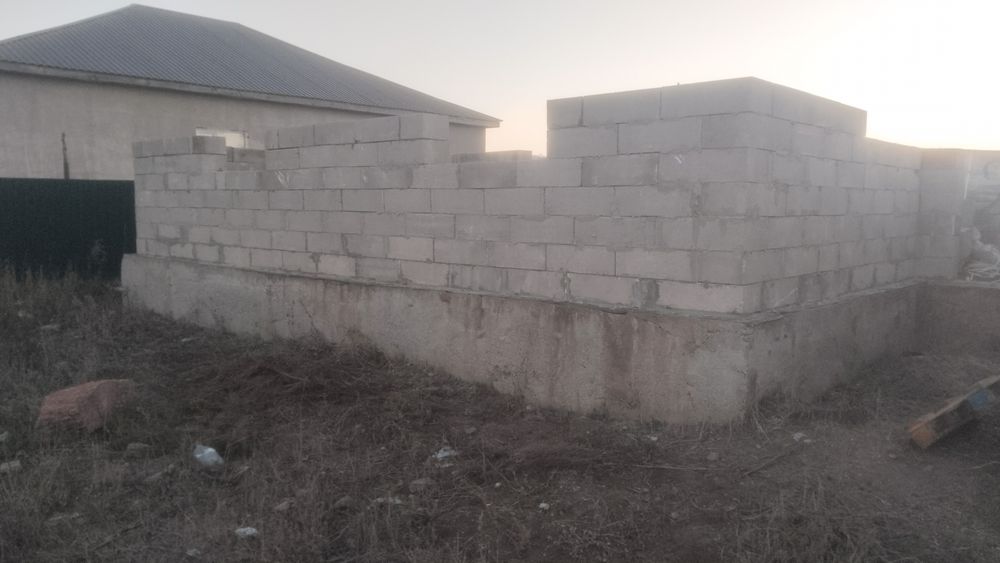 Продам дом не достроенный