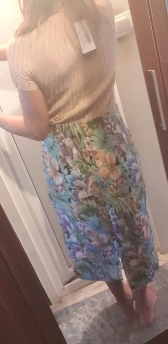 Дамска миди пола