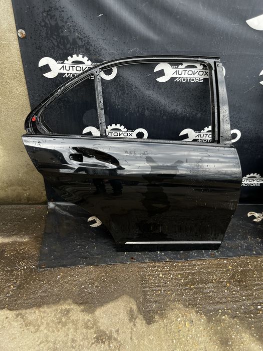 Usa portiera dreapta spate Mercedes Benz C Class W204 facelift sedan