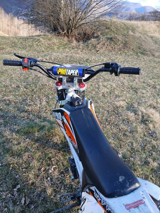 Kxd pro 125 cc .