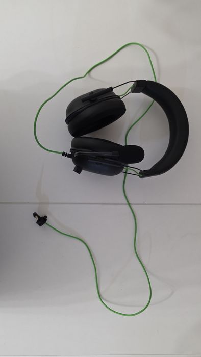 Игровой ноутбук Lenovo + наушники в подарок