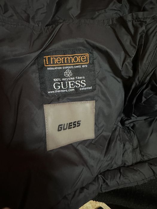 Преходно яке Guess