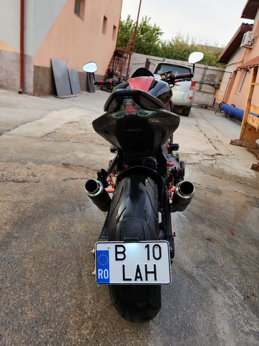 Vand Kawasaki Z1000, fabricatie 2016, 32000Km, 140 cai.