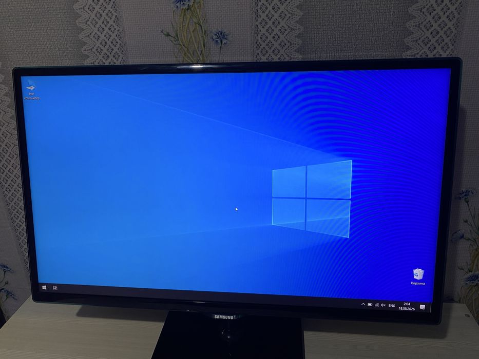 Монитор Samsung 27" Full HD / IPS / LED