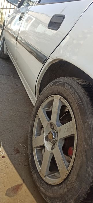 Опель вектра  а 1995