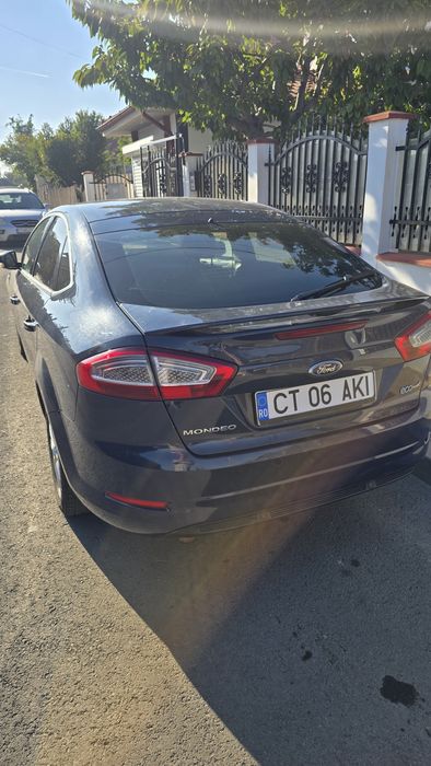 Vand Ford Mondeo 2012
