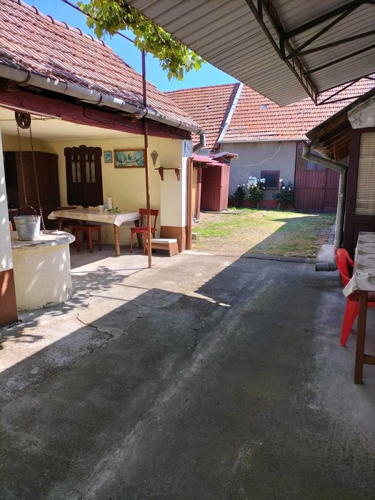 Casa de vanzare Vinerea, Cugir-3 camere, utilitati, 1062 mp teren