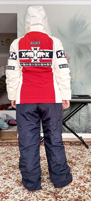 Горнолыжный костюм
