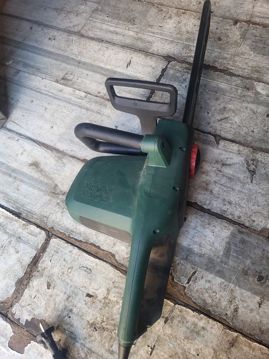 Fierastrau electric/ Drujba Bosch