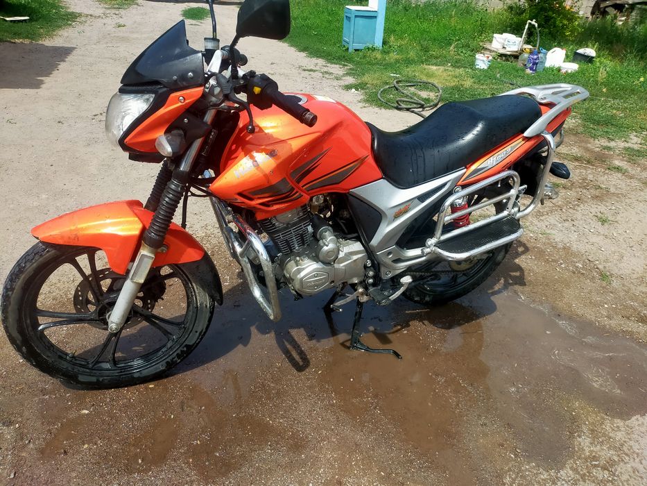 Мотоцикл 150 куб
