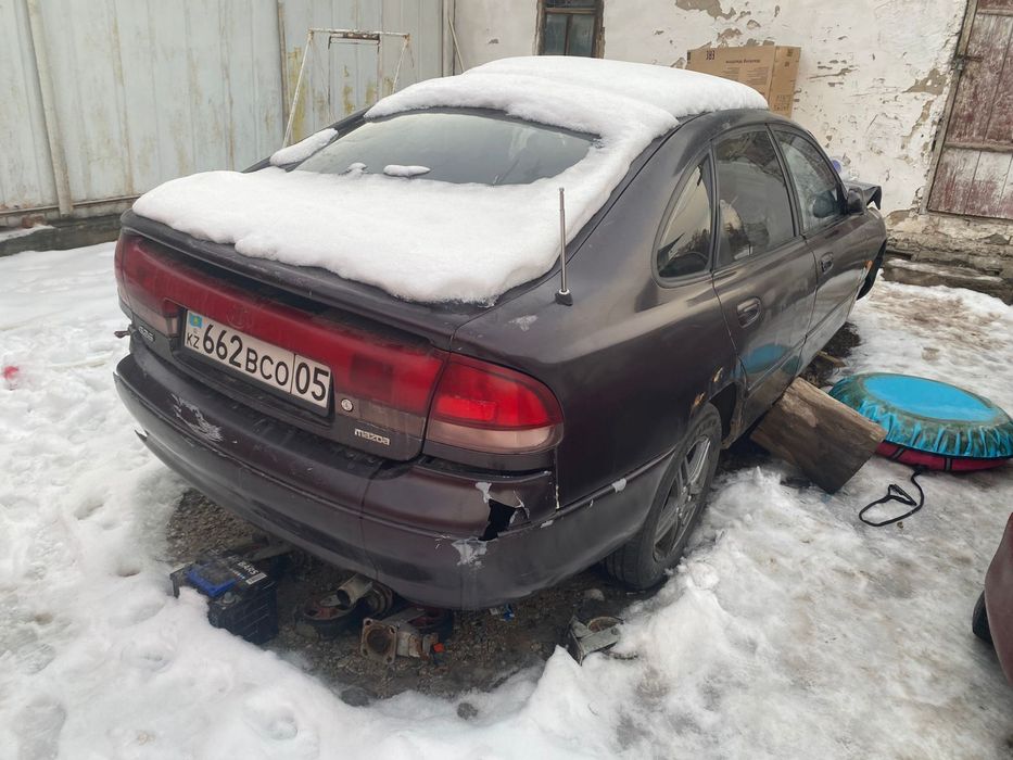 Срочно продам Мазда кронос в аварийном состоянии