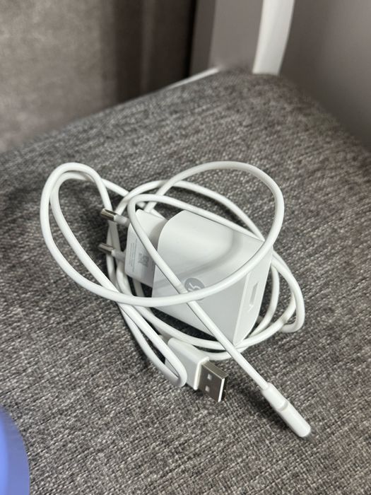 Яндекс Алиса лайт 2