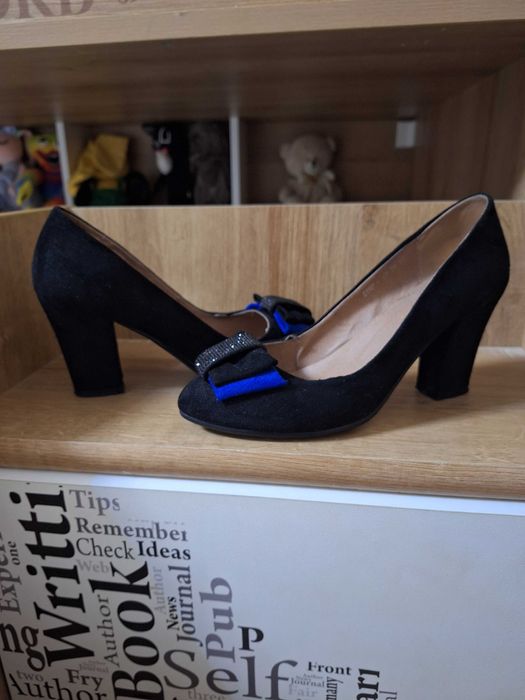 Продам туфли 38 размер