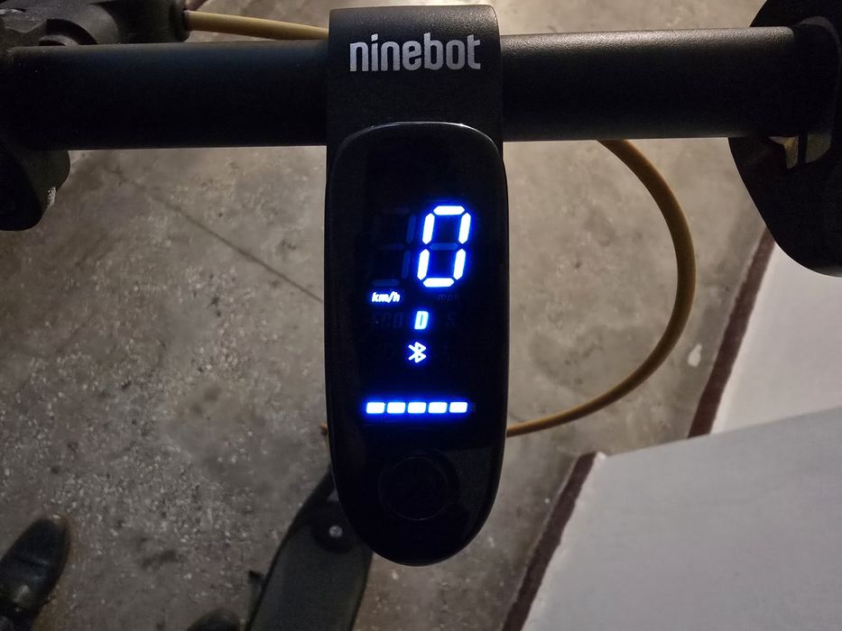 Trotineta electrica Ninebot F30E