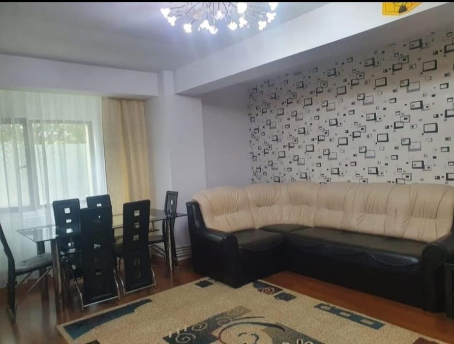 Închiriez apartament  2 camere