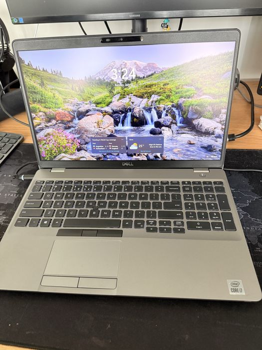 Dell Latitude 5511 | i7-10850H | 32GB RAM | 1 TB SSD | TOUCHSCREEN | Ca Nou