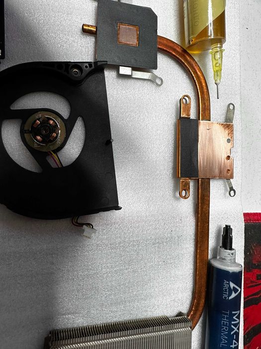 Чистка ноутбука от пыли (профилактика)