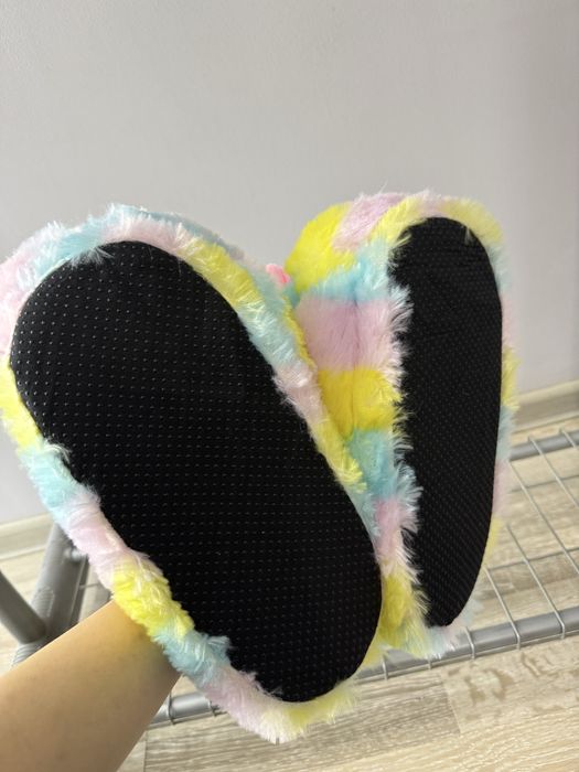 Продам домашние тапочки в виде Ламы