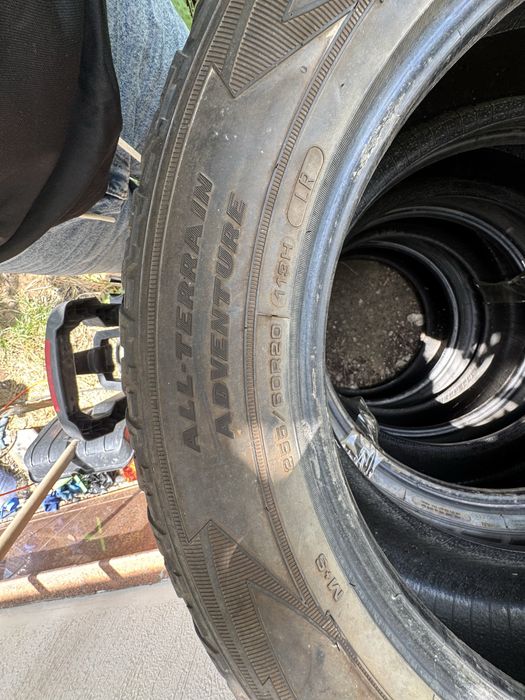 Резина Goodyear 255 60 r20