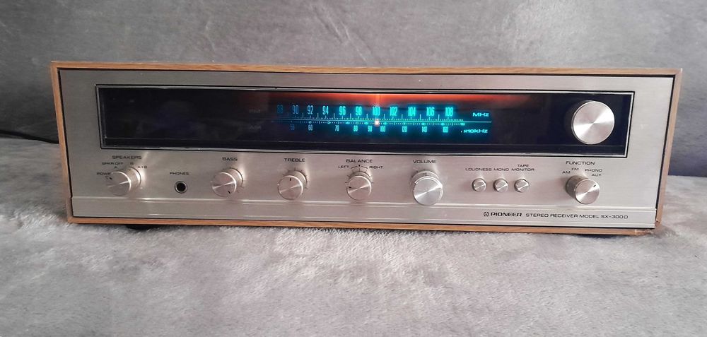 Pioneer SX-300 D receiver Hi-Fi vintage