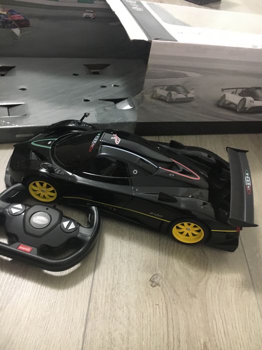 Vand masina cu telecomanda Pagani Zonda R