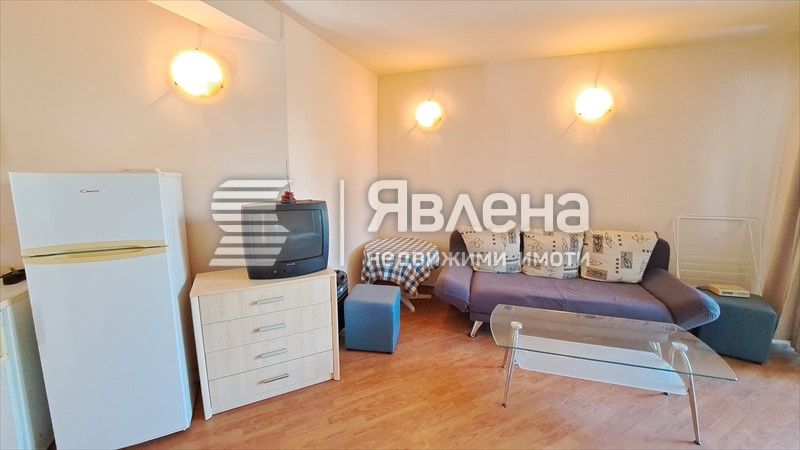 Продава се Едностаен апартамент в к.к. Слънчев бряг - 50 кв.м за 900 €/кв.м - Снимка #2
