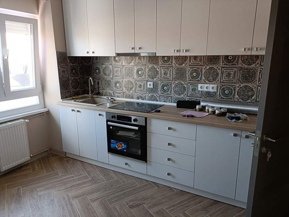 Vând, schimb apartament cu 3 camere