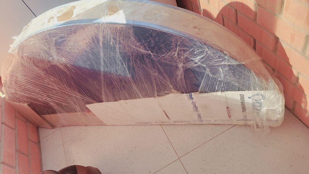 Стол круглый новый