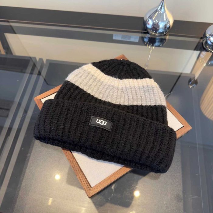 Aduc pe comanda Fes UGG orice model