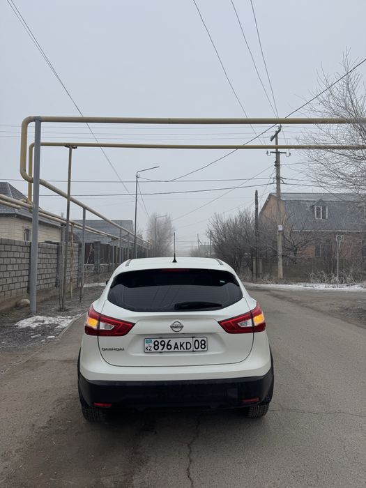 Nissan Qashqai 2015 AWD
