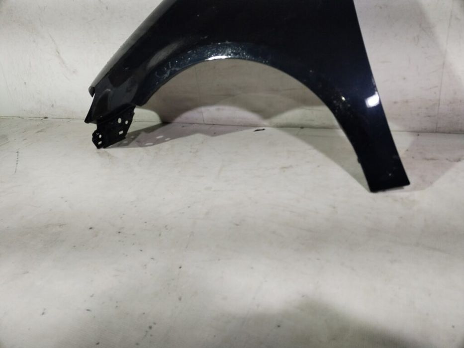 Aripa stanga fata VW Touran, 2010, 2011, 2012, 2013, 2014. 10370