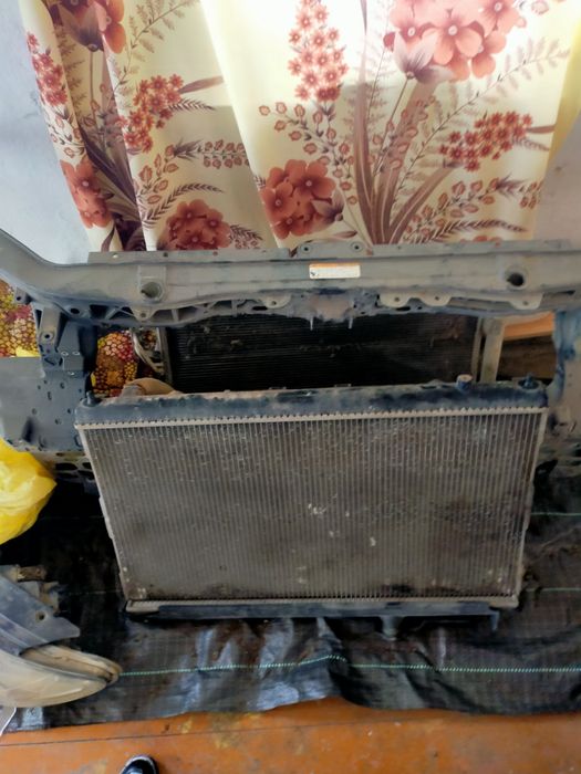 Запчасти на Санта фе 2