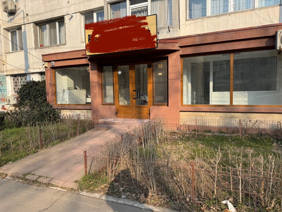 Inchiriez spatiu comercial