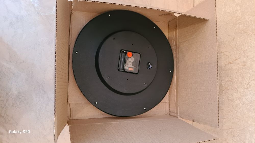 Новые настенные часы