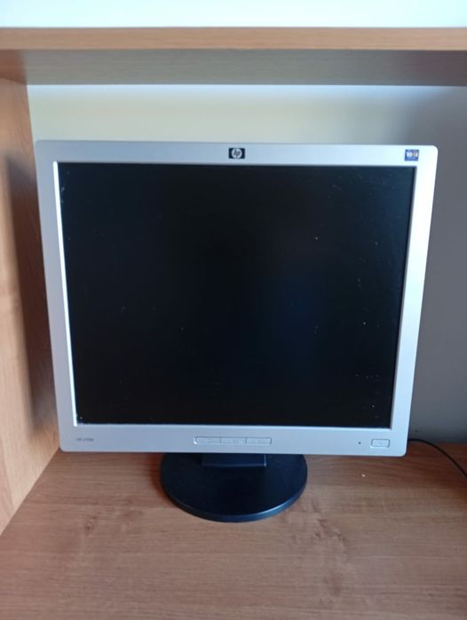 Продам компьютер вместе со столом