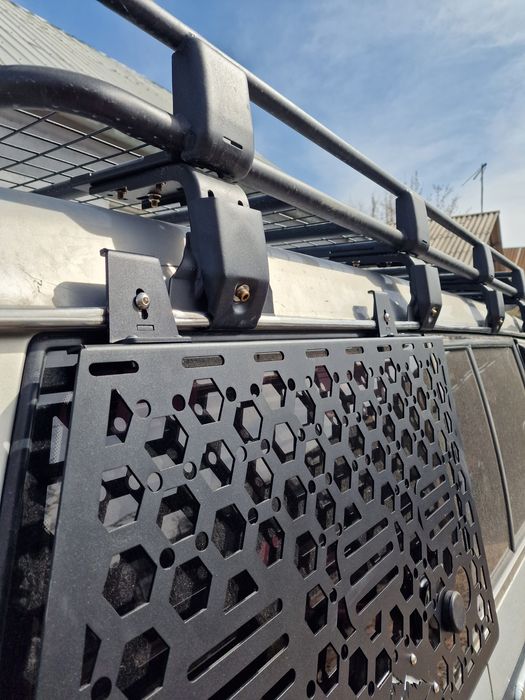 Моли панели. На паджеро