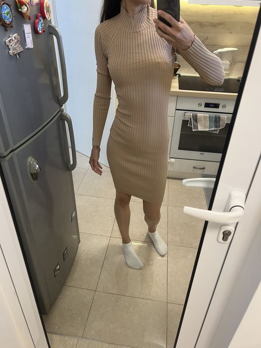 Рокля от плетиво Guess