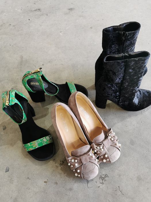 Sandale, botine, saboti
