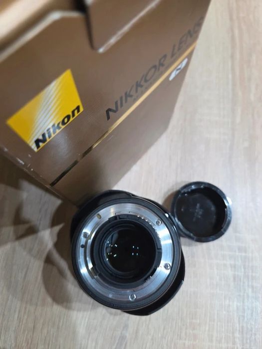 Vand Nikon 20mm f/1.8 G ED AF-S Nikkor