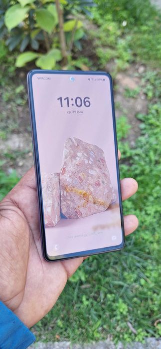 Samsung a 52 80евро