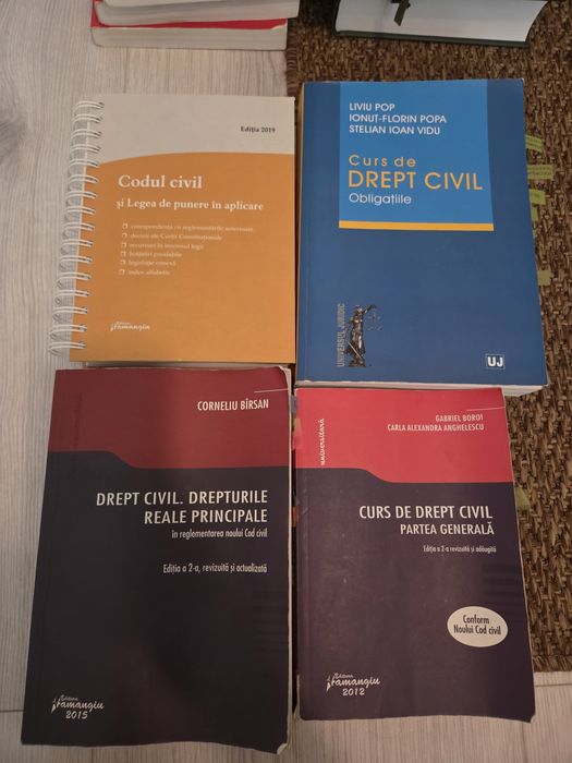 Vând cărți drept