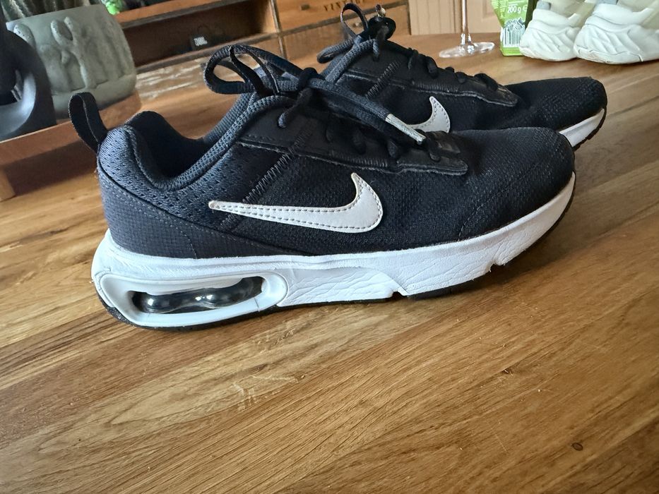 Детски маратонки NIKE