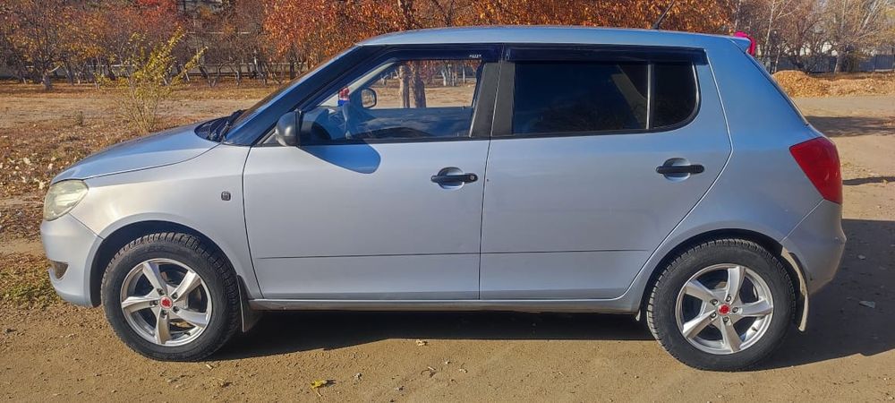 Продам skoda fabia1.2 2010г.в