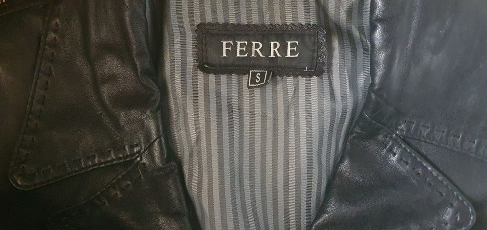 Кожаная куртка-пиджак 48 раз.